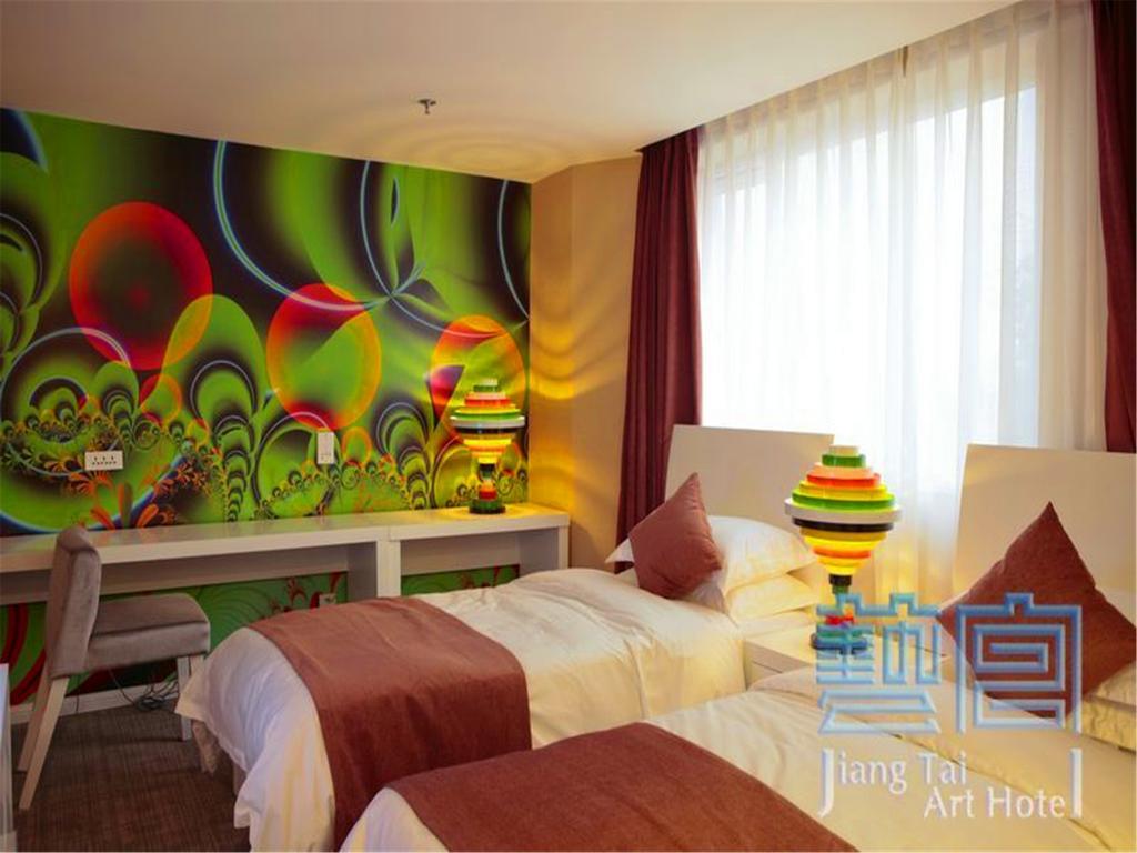 Beijing Jiang Tai Hotel  Bagian luar foto